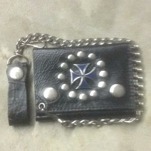 Leather trifold wallet